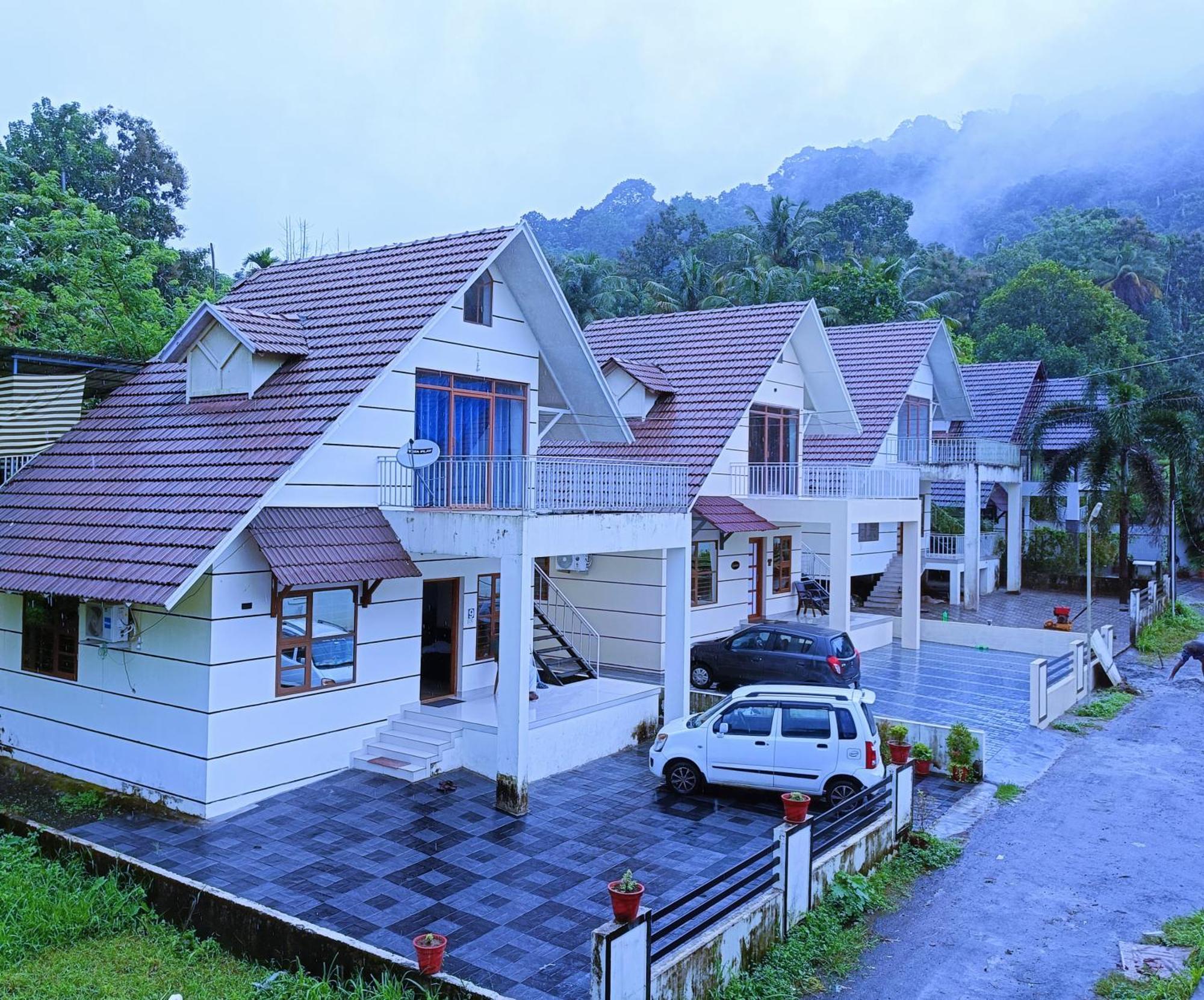 Snow White Villas Athirappilly Eksteriør bilde