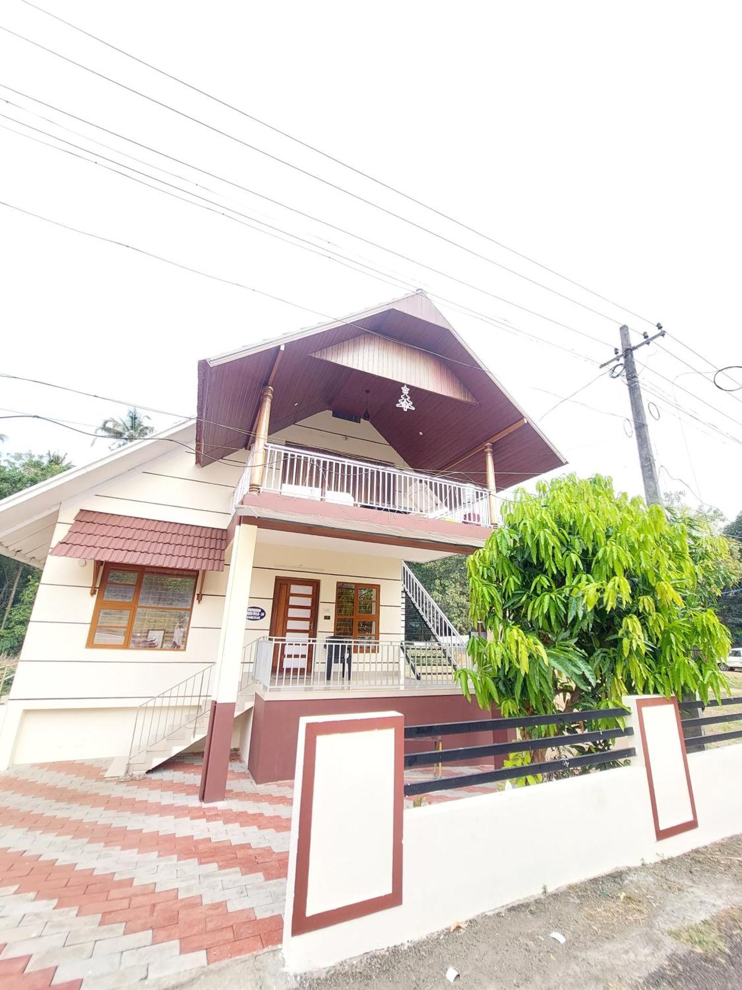 Snow White Villas Athirappilly Eksteriør bilde